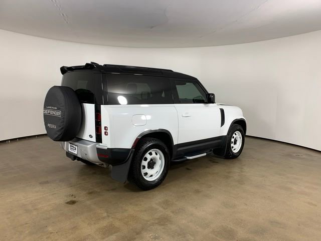 Used 2022 Land Rover Defender 90 S AWD/4WD image 8