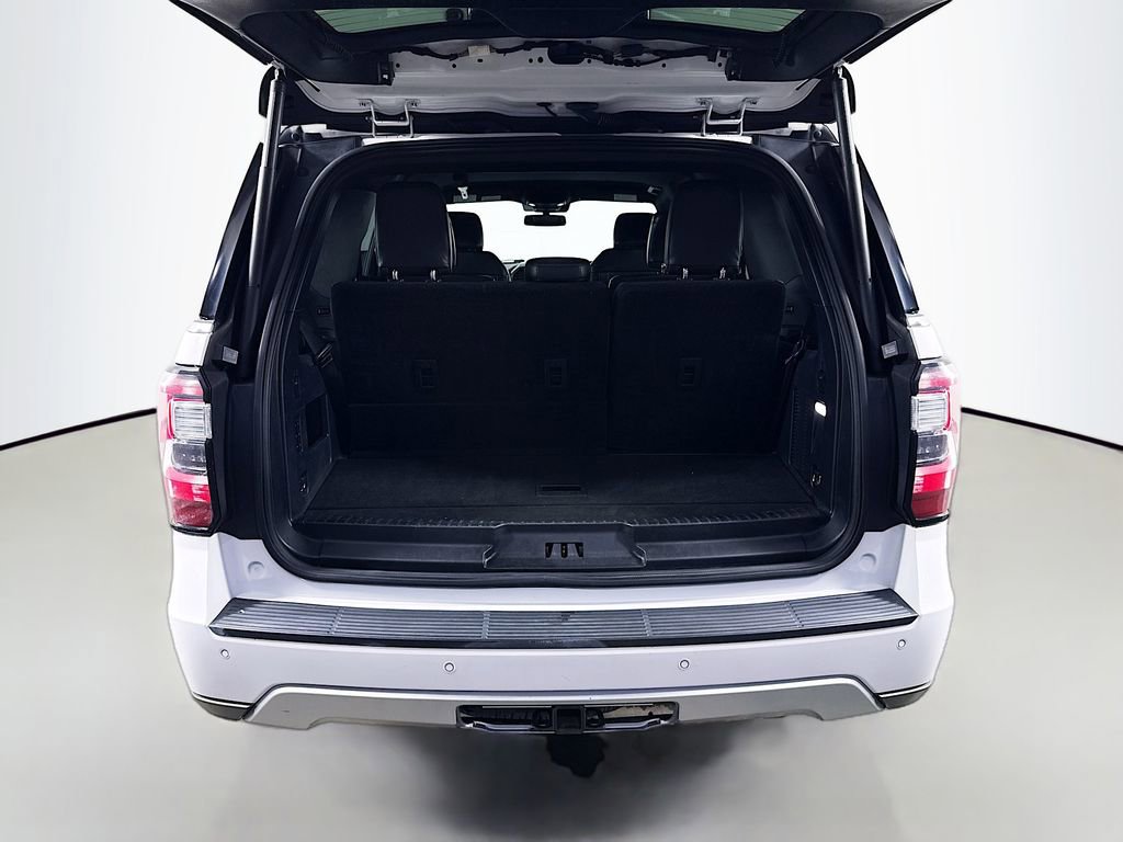 Used 2021 Ford Expedition Limited image 14