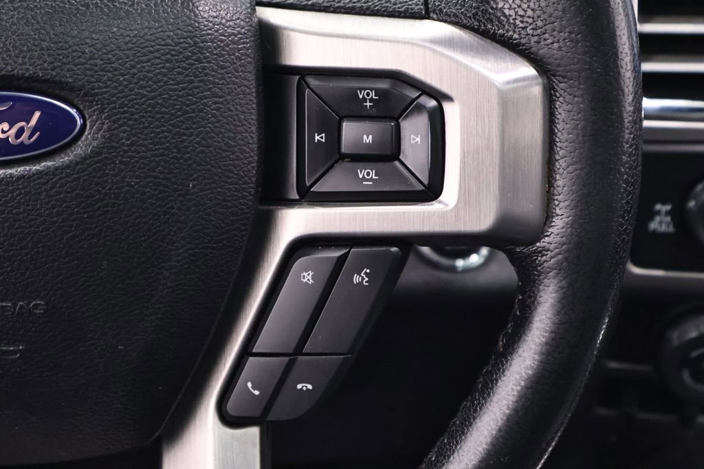 Used 2016 Ford F150 Platinum w/ Equipment Group 701A Luxury AWD/4WD image 26