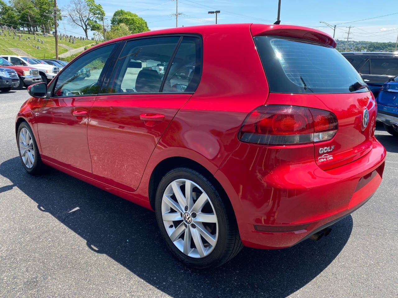Used 2011 Volkswagen Golf TDI FWD image 5