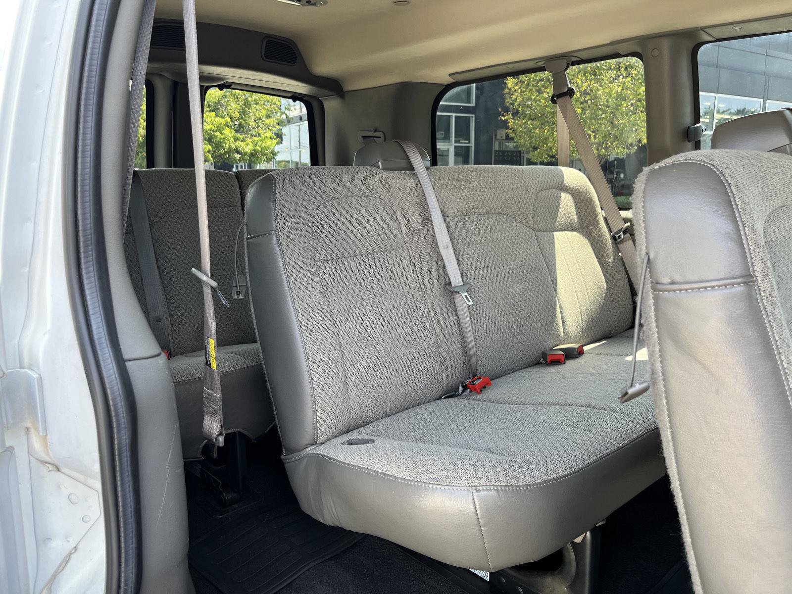 Used 2022 Chevrolet Express 2500 LS w/ Driver Convenience Package RWD image 20
