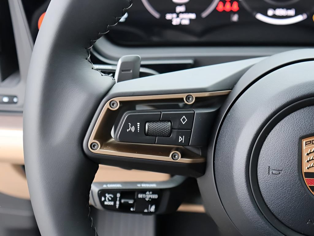 New 2026 Porsche Cayenne Coupe AWD/4WD image 29