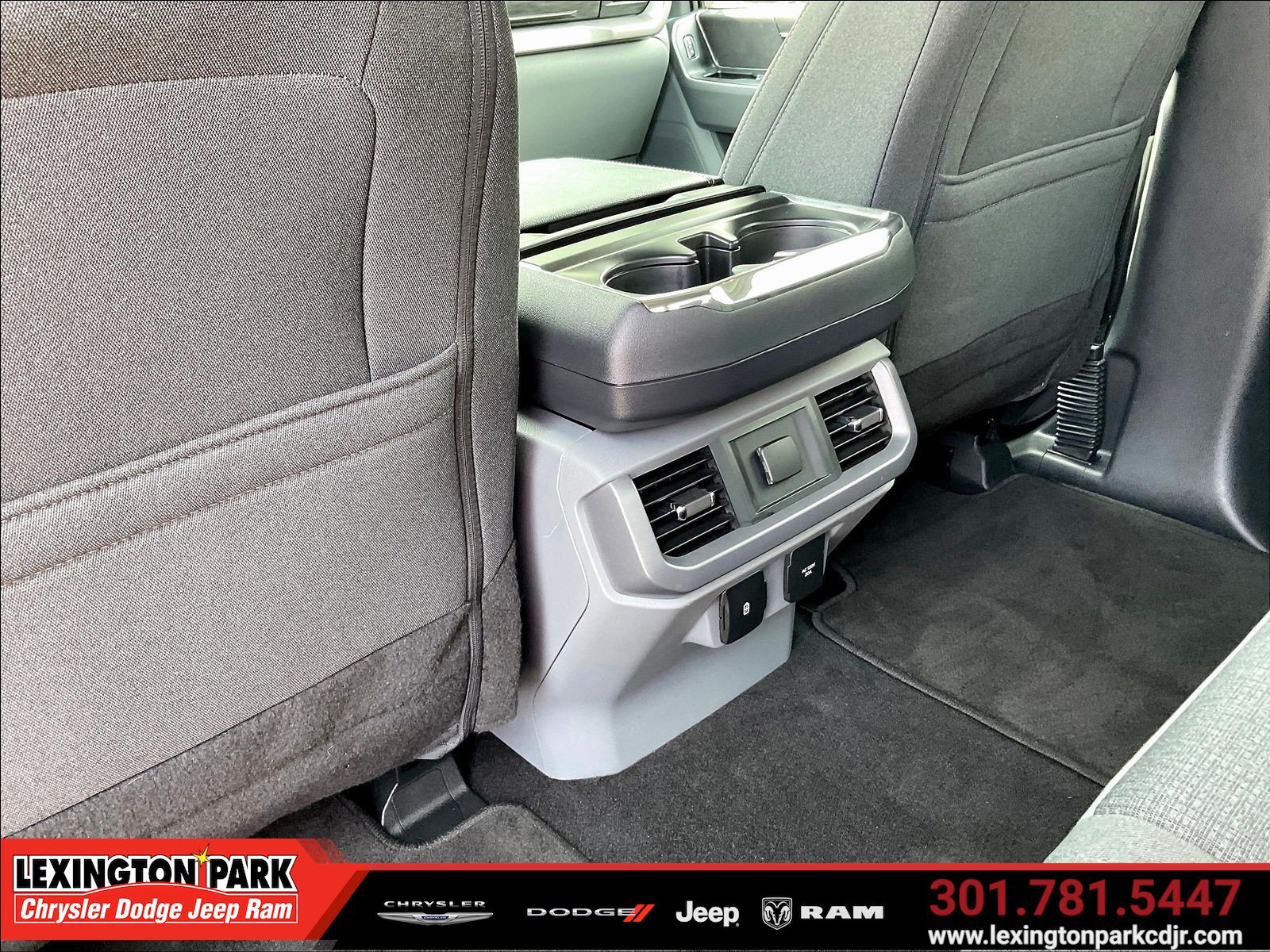 Used 2025 Ford F150 XLT w/ Equipment Group 302A MID AWD/4WD image 11