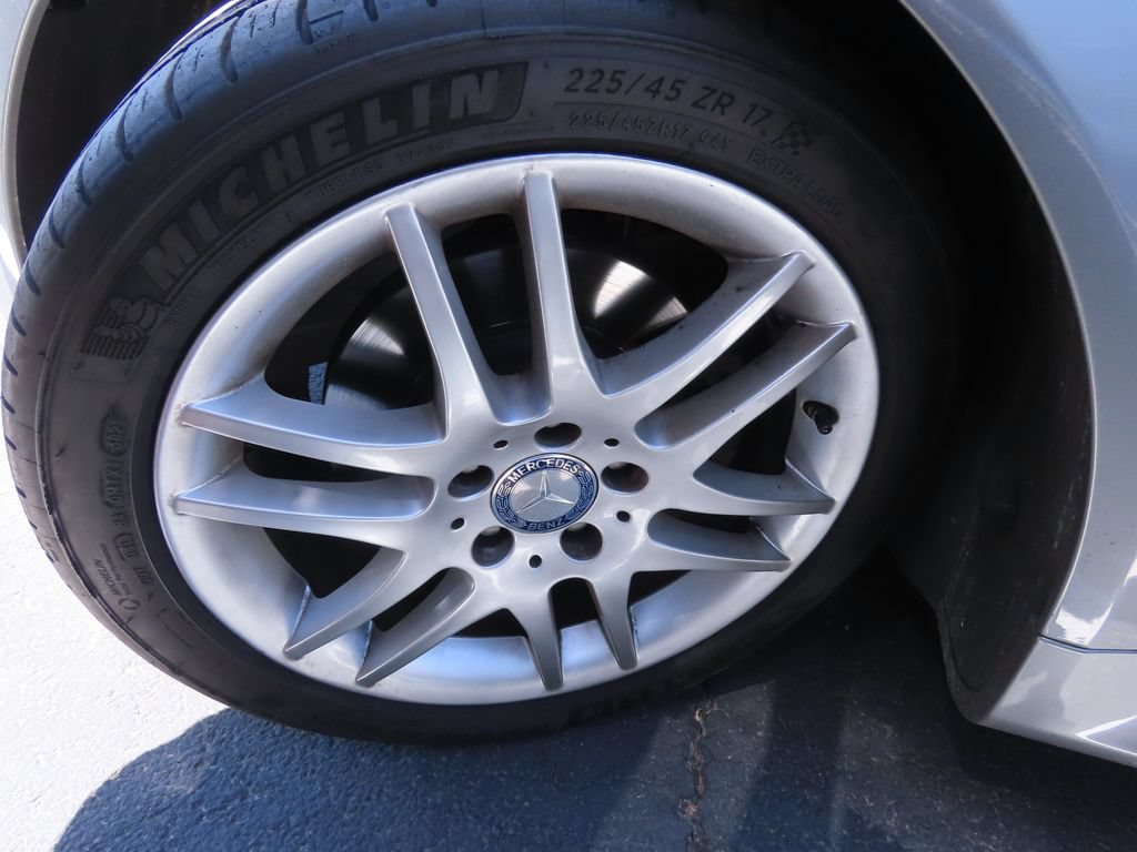 Used 2009 Mercedes-Benz SLK 300 image 14