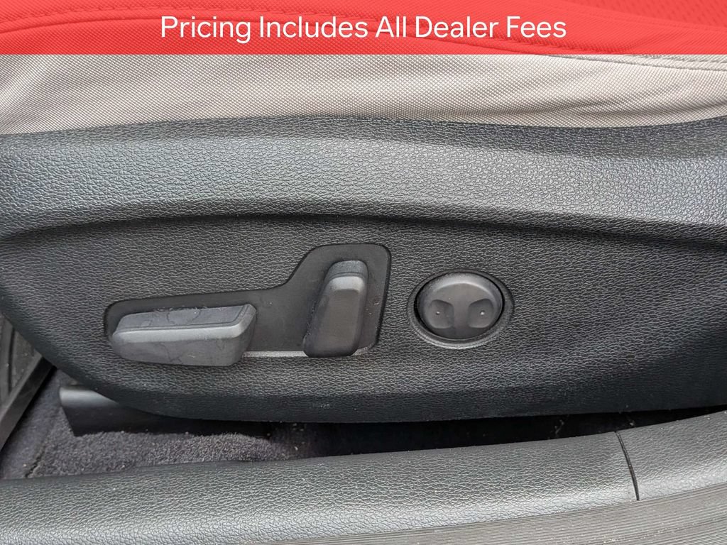 Used 2015 Hyundai Sonata SE w/ Option Group 02 FWD image 19