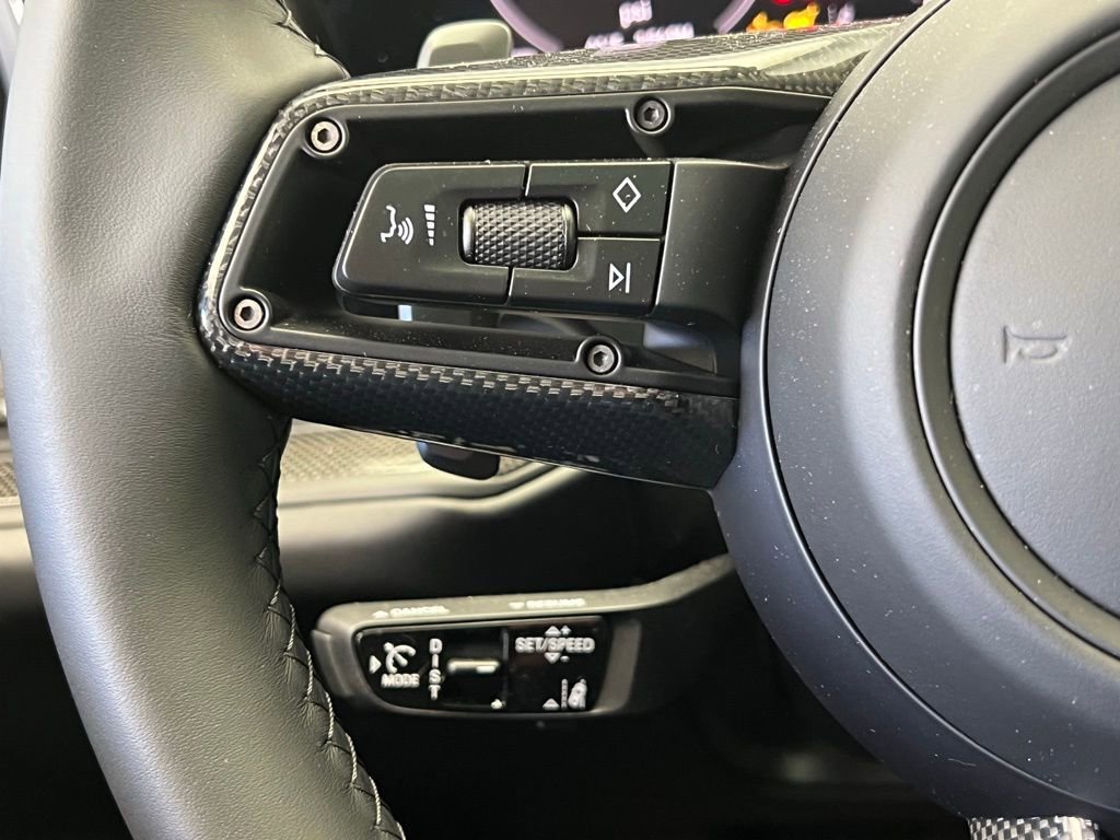 Certified 2026 Porsche Cayenne GTS image 8