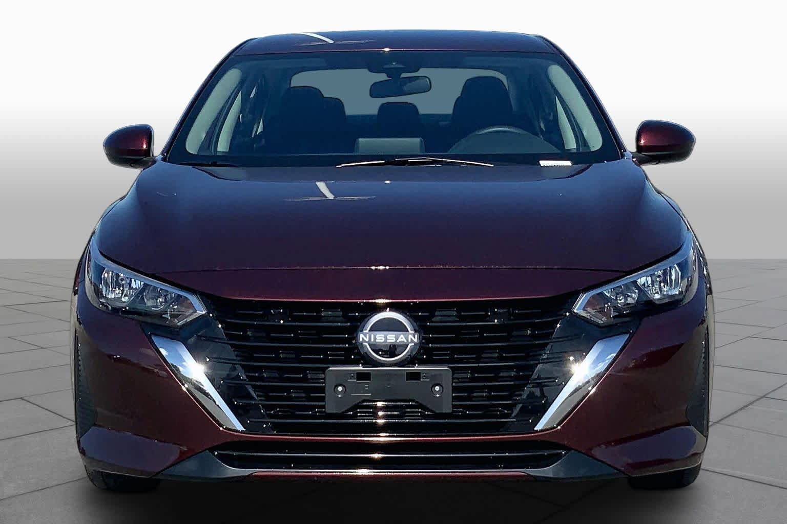 Used 2025 Nissan Sentra SV FWD image 4