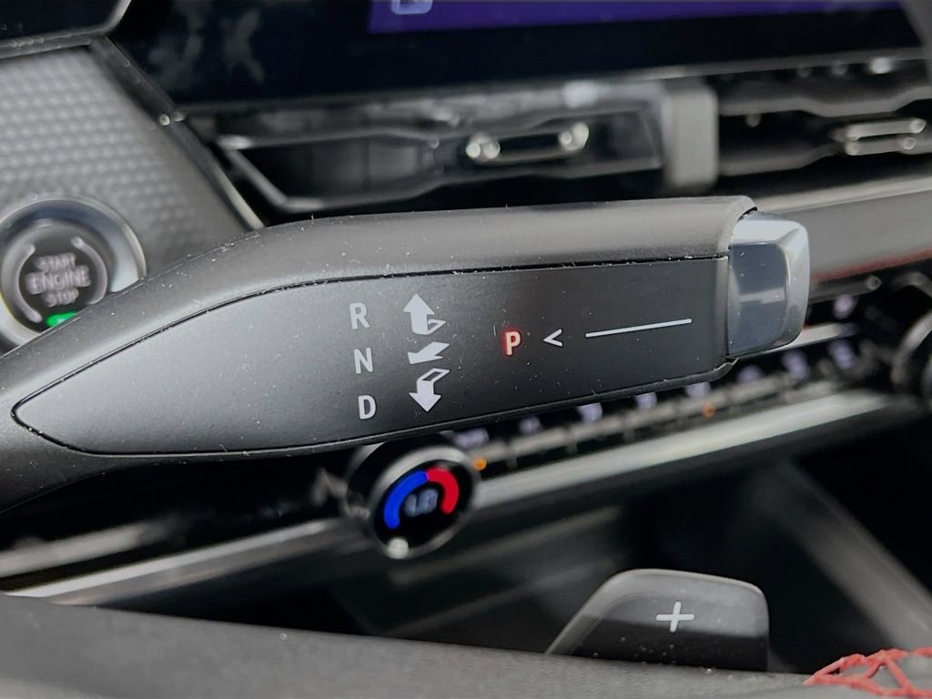 New 2026 Chevrolet Equinox RS w/ Convenience Package III image 17