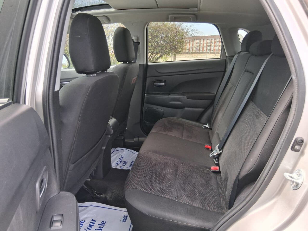 Used 2013 Mitsubishi Outlander Sport SE AWD/4WD image 16