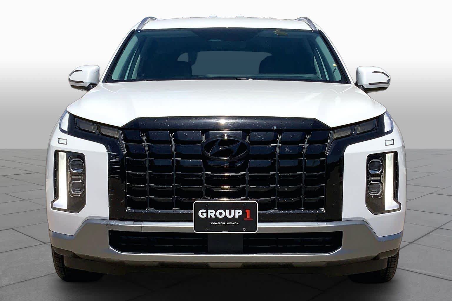 Used 2025 Hyundai Palisade SEL AWD/4WD image 3