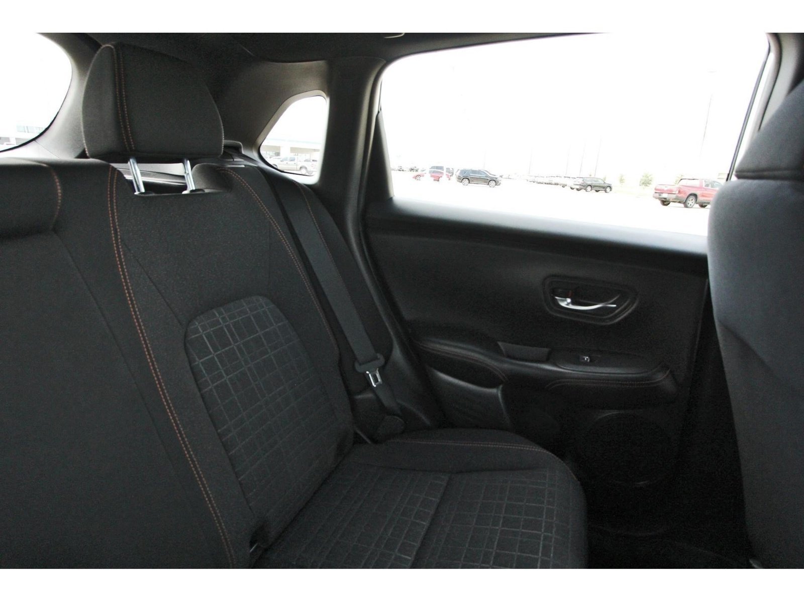 Used 2023 Honda HR-V Sport image 12