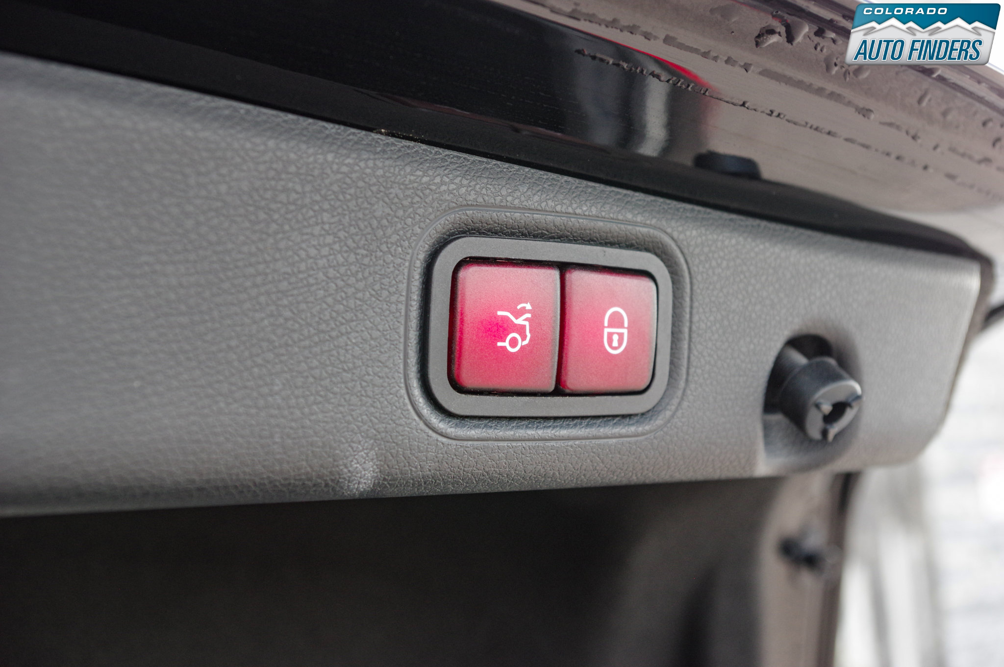 Used 2019 Mercedes-Benz E 300 4MATIC image 29