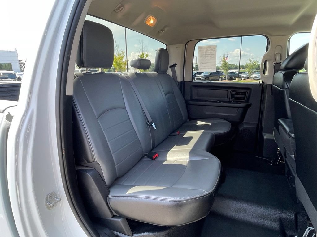 Certified 2022 RAM 1500 Tradesman w/ Chrome Appearance Group AWD/4WD image 40