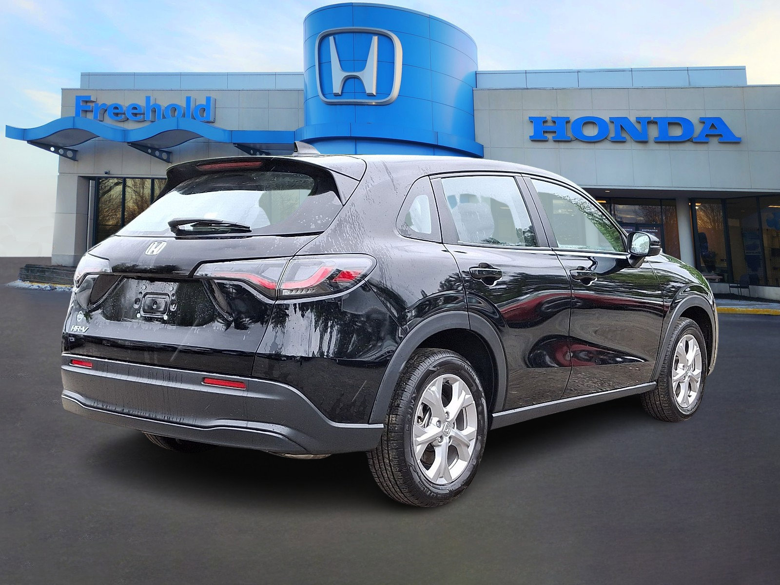 Certified 2023 Honda HR-V LX image 7