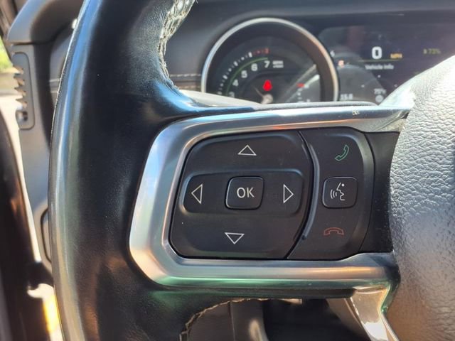 Certified 2022 Jeep Wrangler Unlimited Sahara w/ Cold Weather Group image 17