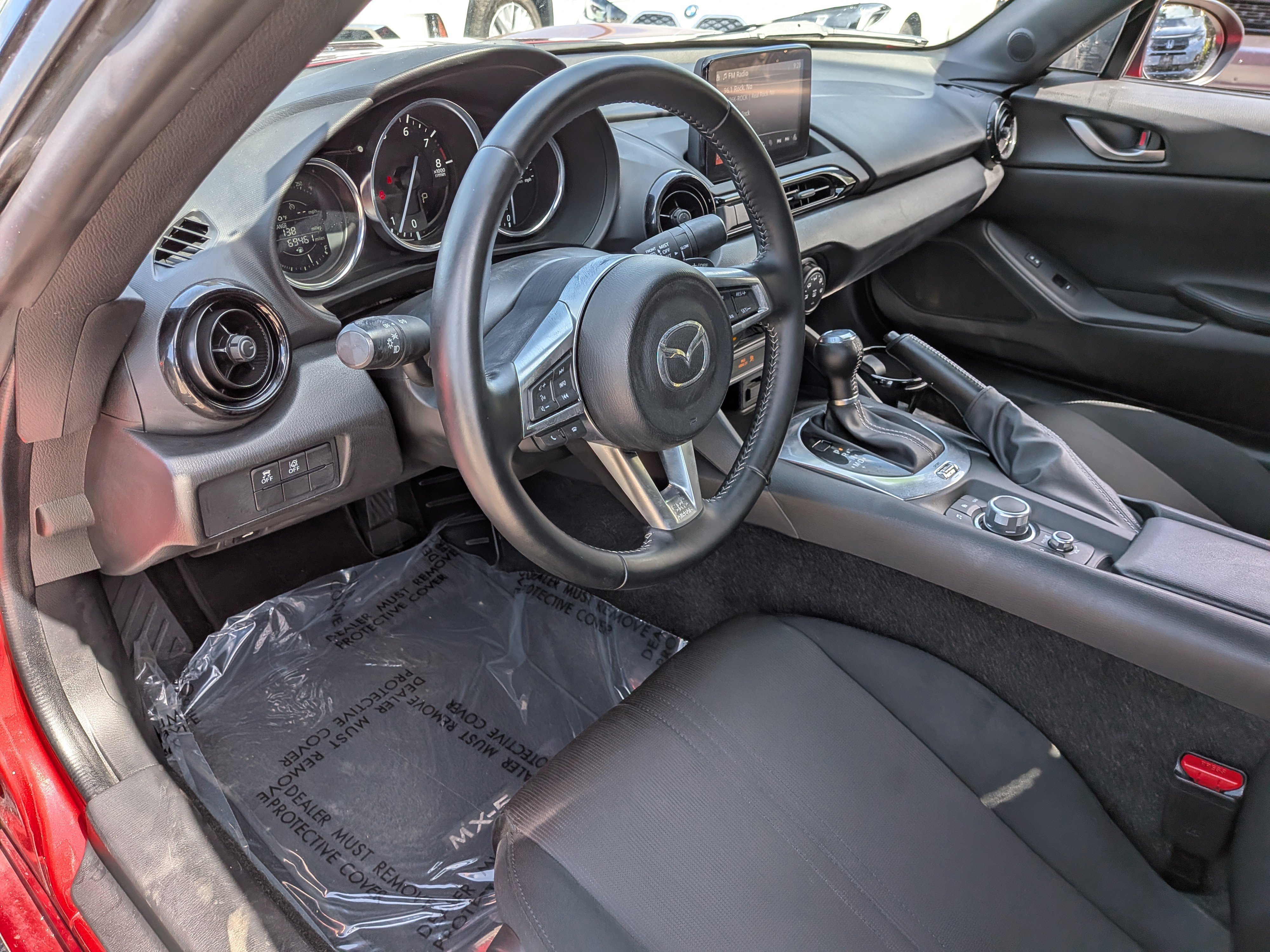 Used 2021 MAZDA MX-5 Miata Sport RWD image 18