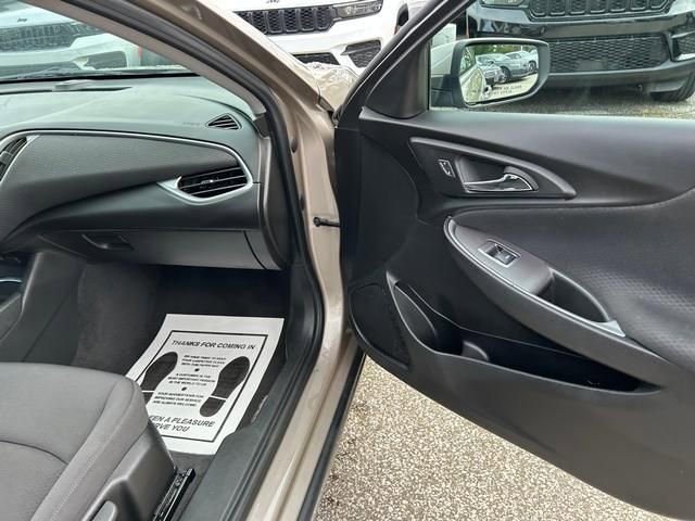 Used 2024 Chevrolet Malibu LT image 29