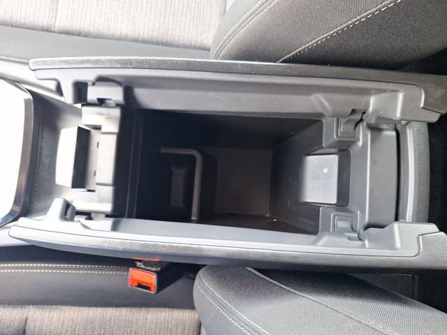 Certified 2023 Nissan Rogue SV FWD image 25
