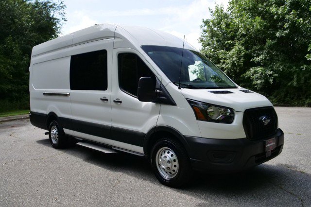 Used 2024 Ford Transit 250 148 High Roof Extended AWD w/ Load Area Protection Package image 4