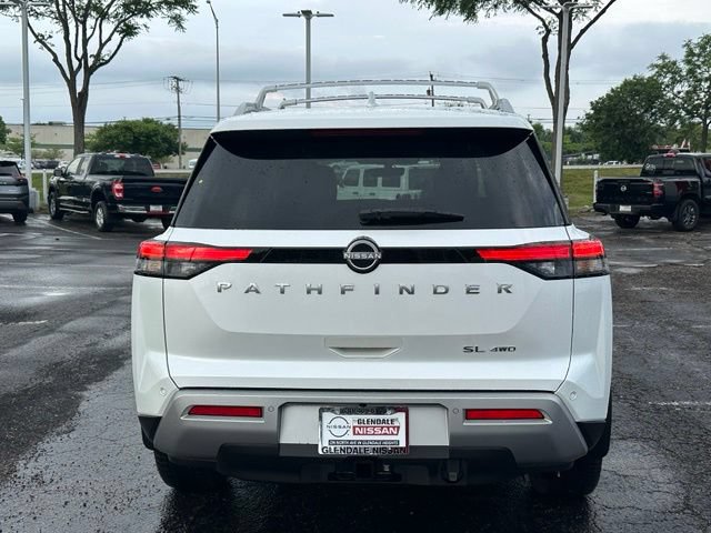 Used 2025 Nissan Pathfinder SL w/ SL Premium Package AWD/4WD image 5