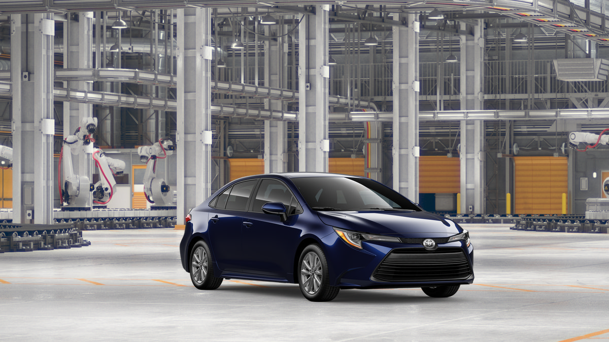 New 2026 Toyota Corolla LE w/ LE Premium Package FWD image 15