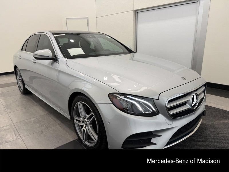 Used 2018 Mercedes-Benz E 400 4MATIC Sedan image 1