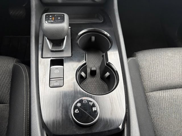 Used 2024 Nissan Rogue SV AWD/4WD image 31
