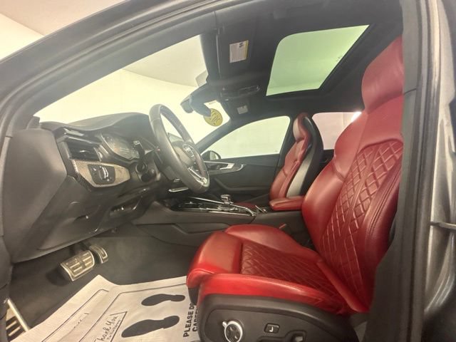 Used 2021 Audi S4 Premium Plus w/ Premium Plus Package AWD/4WD image 2