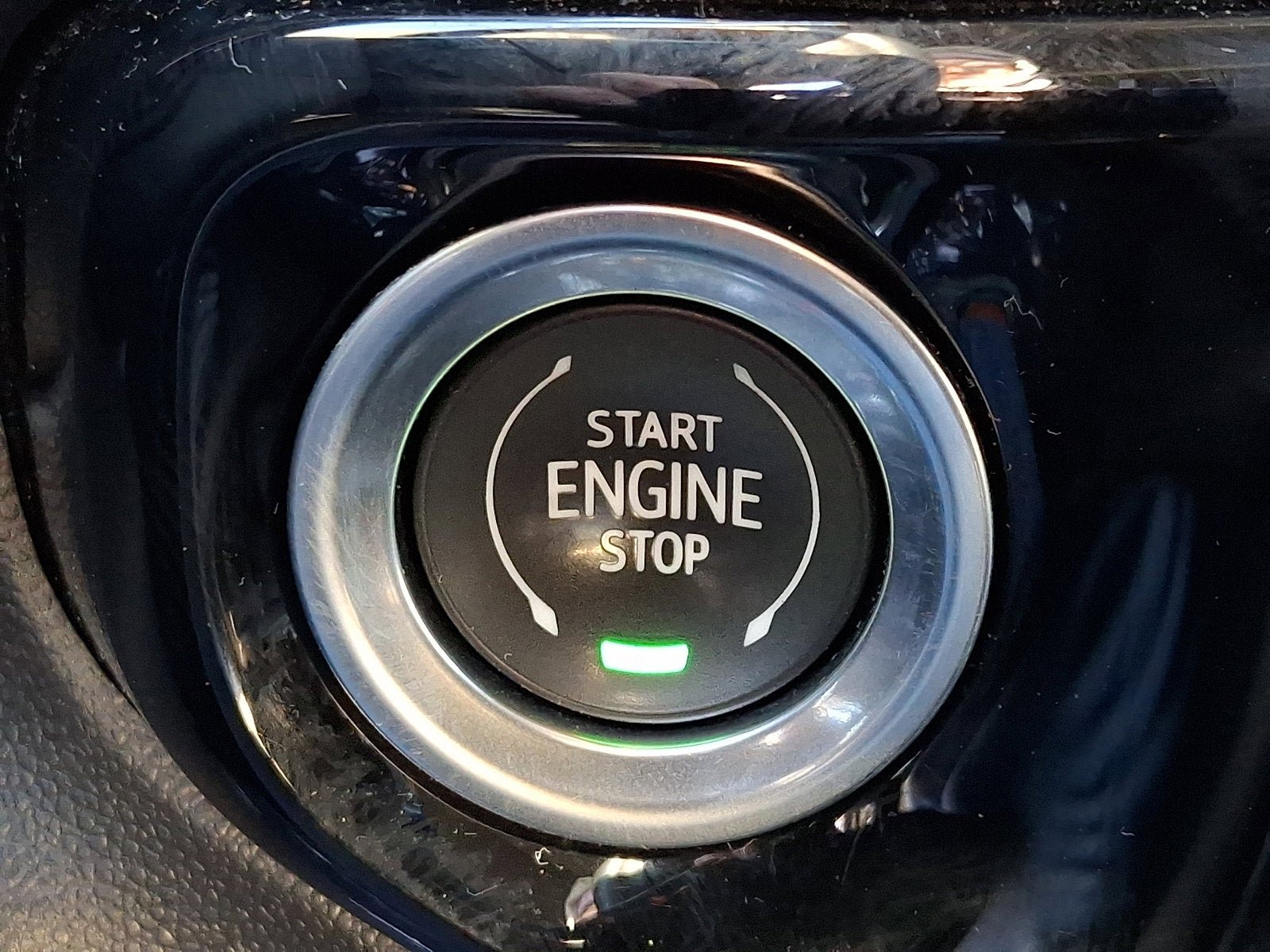 Used 2024 Chevrolet Silverado 1500 LT image 25