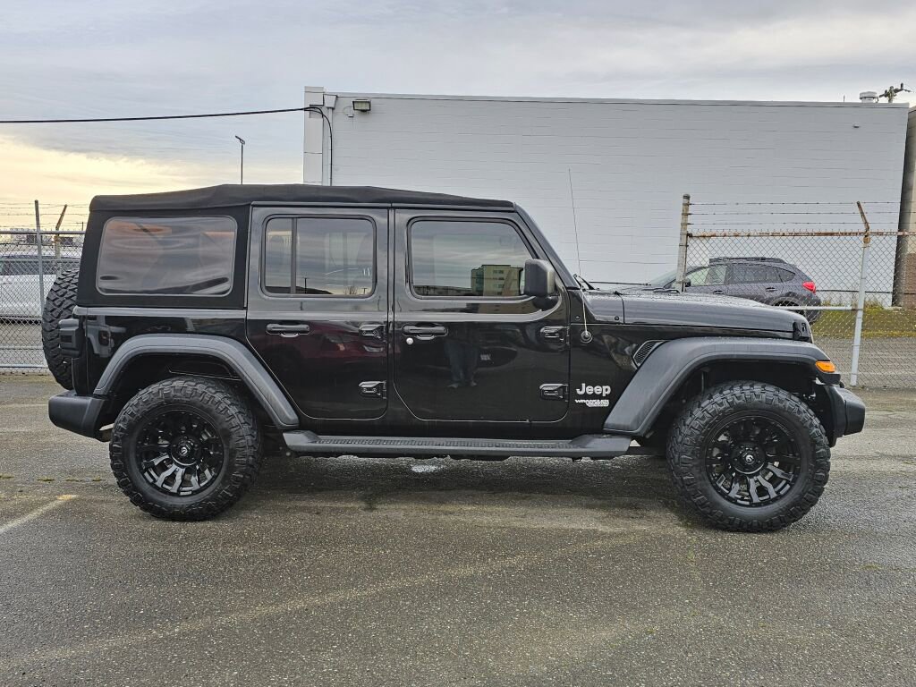 Used 2018 Jeep Wrangler Unlimited Sport S image 9