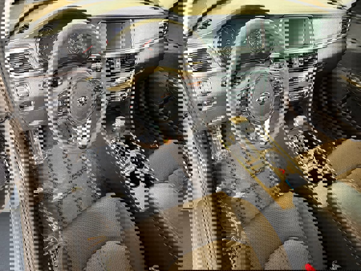 Used 2018 Kia Optima LX image 14