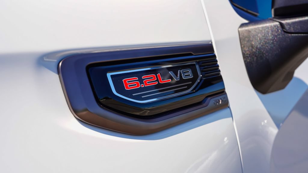 New 2026 GMC Sierra 1500 AT4X AWD/4WD image 8