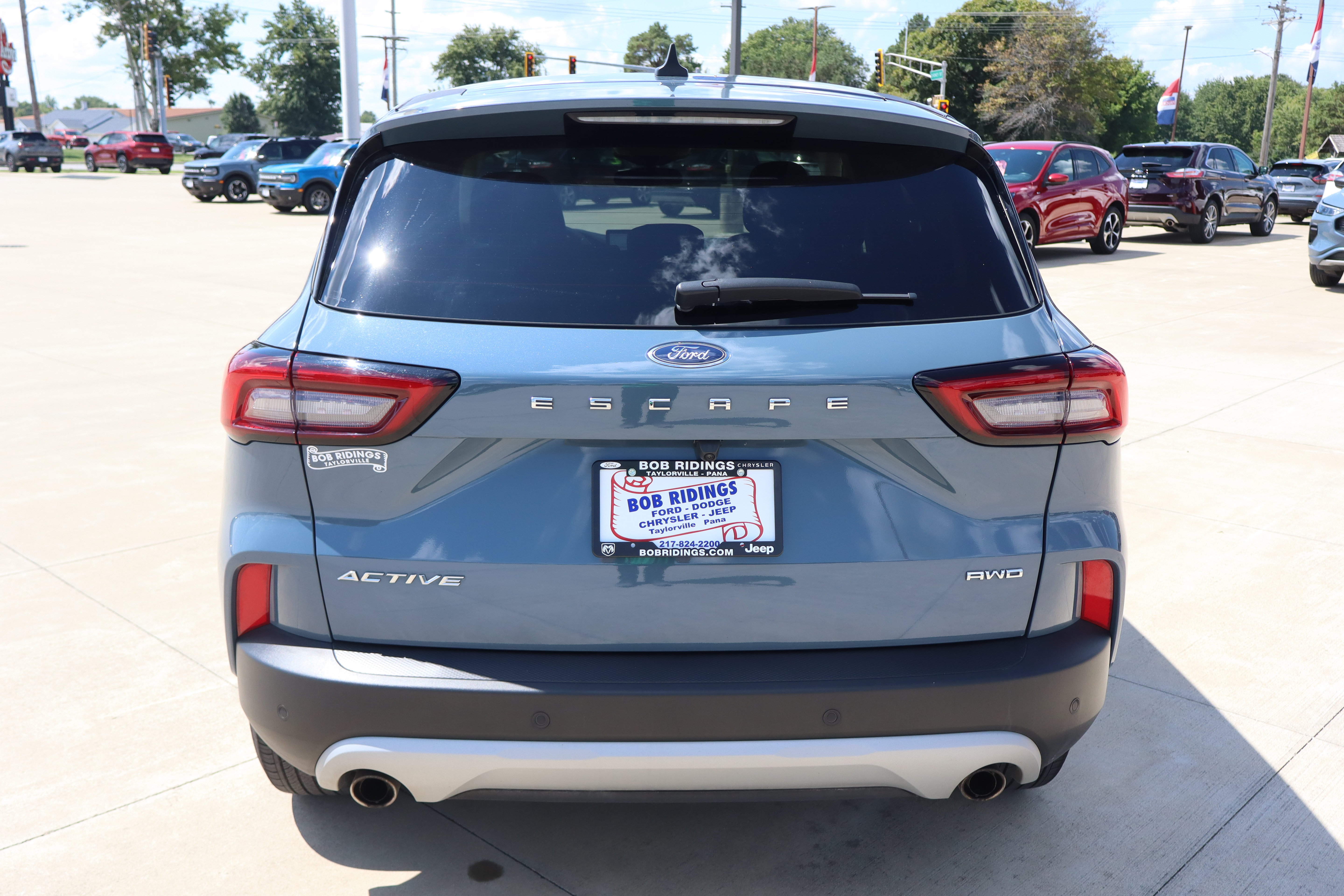 Used 2024 Ford Escape Active w/ Tech Pack #2 AWD/4WD image 6