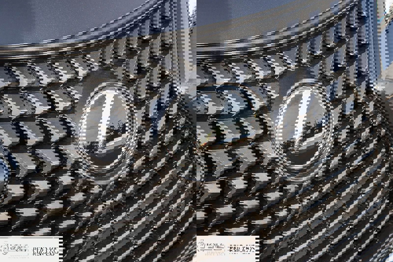 New 2026 Lexus UX 300h FWD image 10