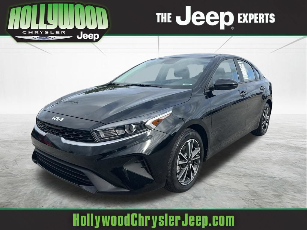 Used 2024 Kia Forte LXS