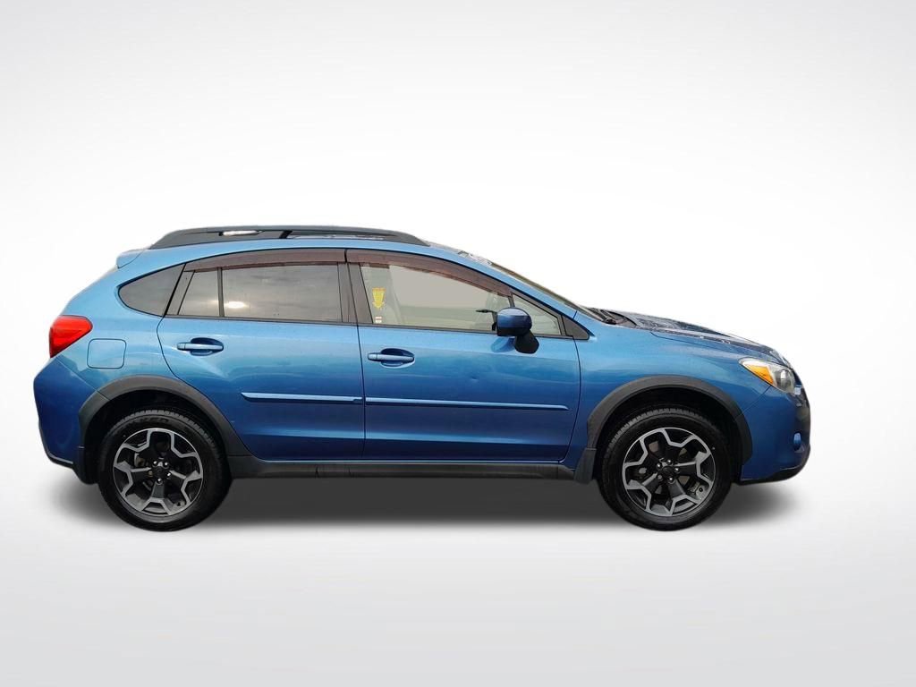 Used 2015 Subaru Crosstrek 2.0i Premium w/ Moonroof Package image 9