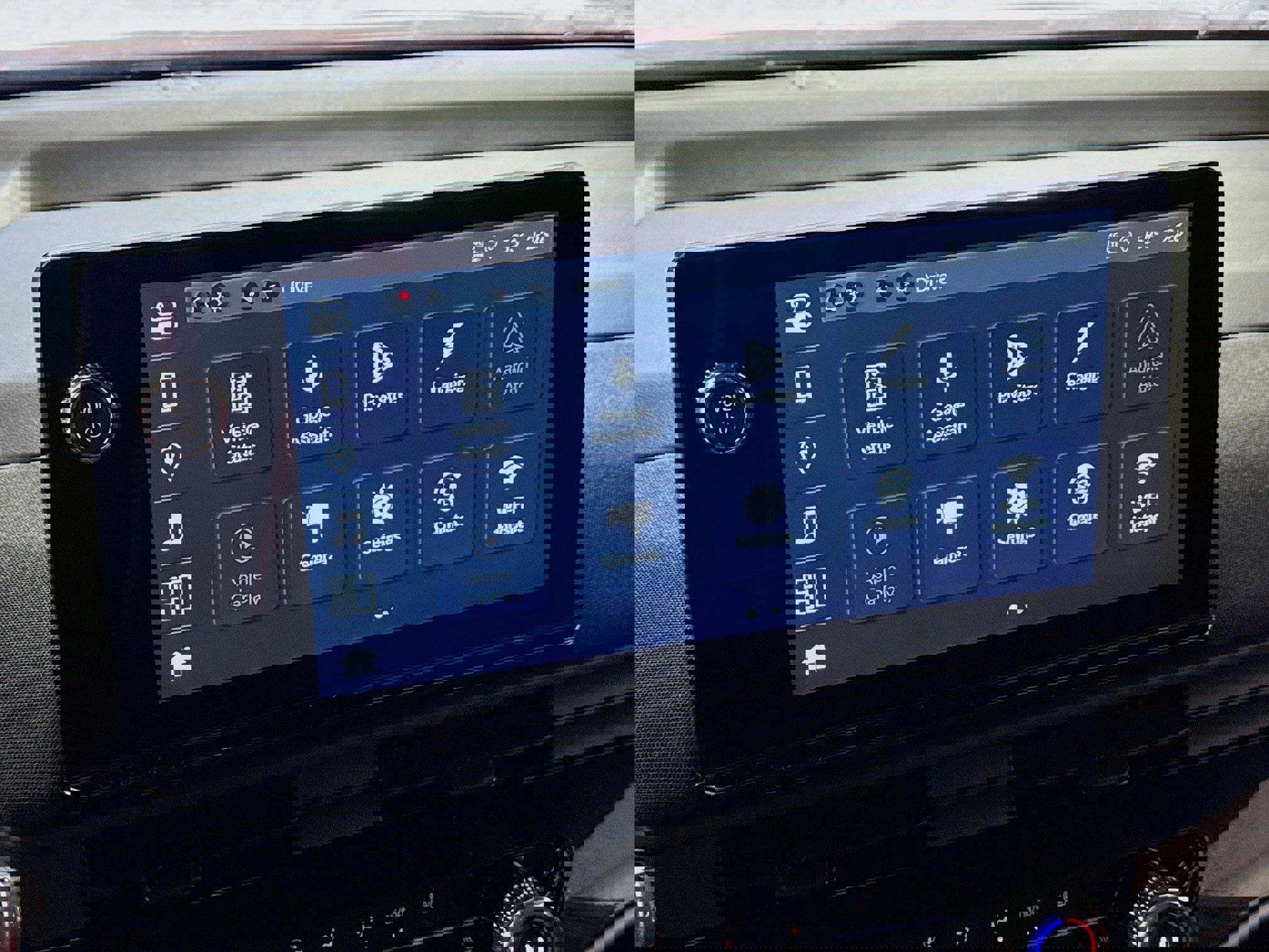 Used 2025 Honda Prologue EX image 17