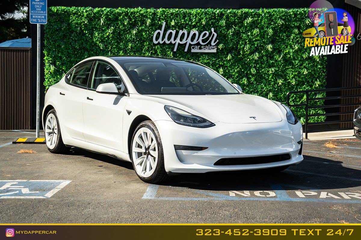 Used 2021 Tesla Model 3 Standard Range Plus RWD image 3