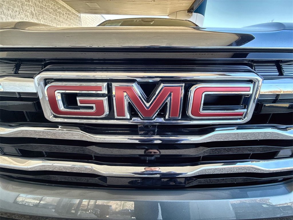 Used 2025 GMC Terrain Elevation image 28