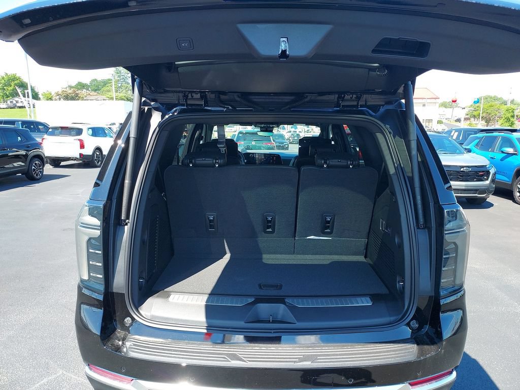 New 2026 Chevrolet Tahoe High Country AWD/4WD image 31