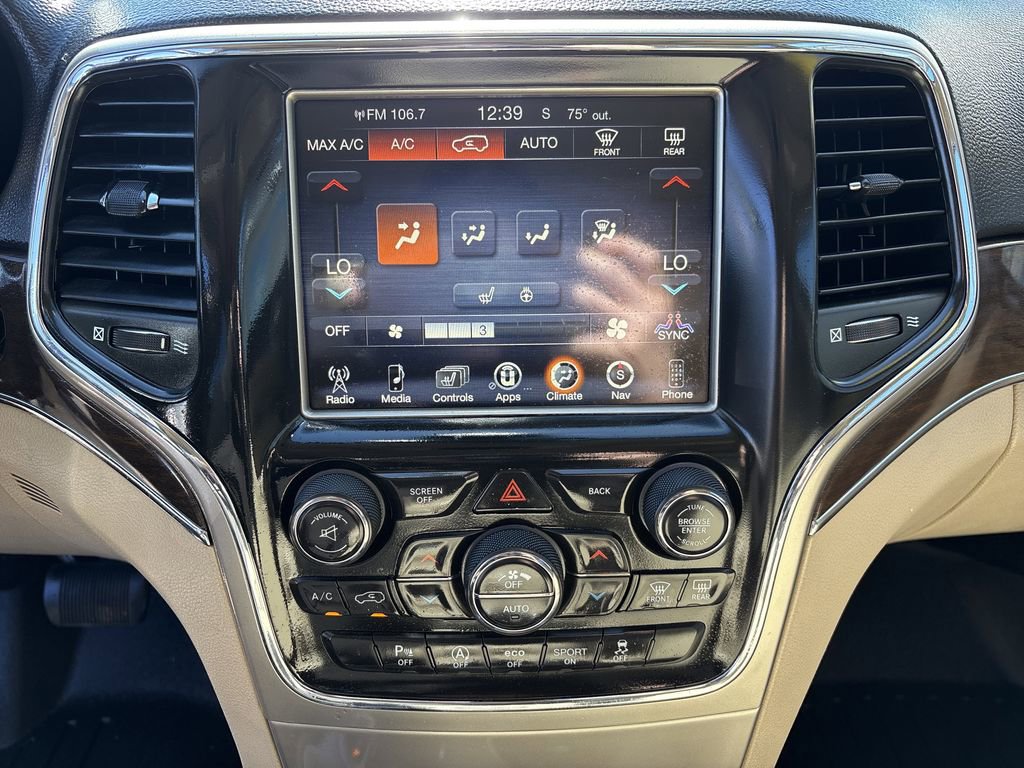 Used 2017 Jeep Grand Cherokee Limited image 17