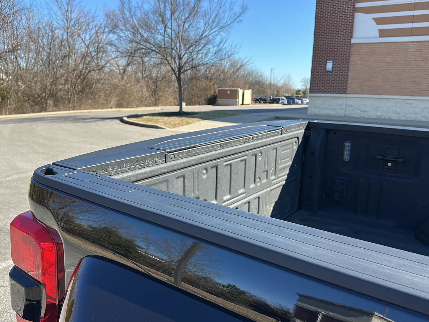 Certified 2023 Ford F450 Lariat w/ Lariat Ultimate Package image 5