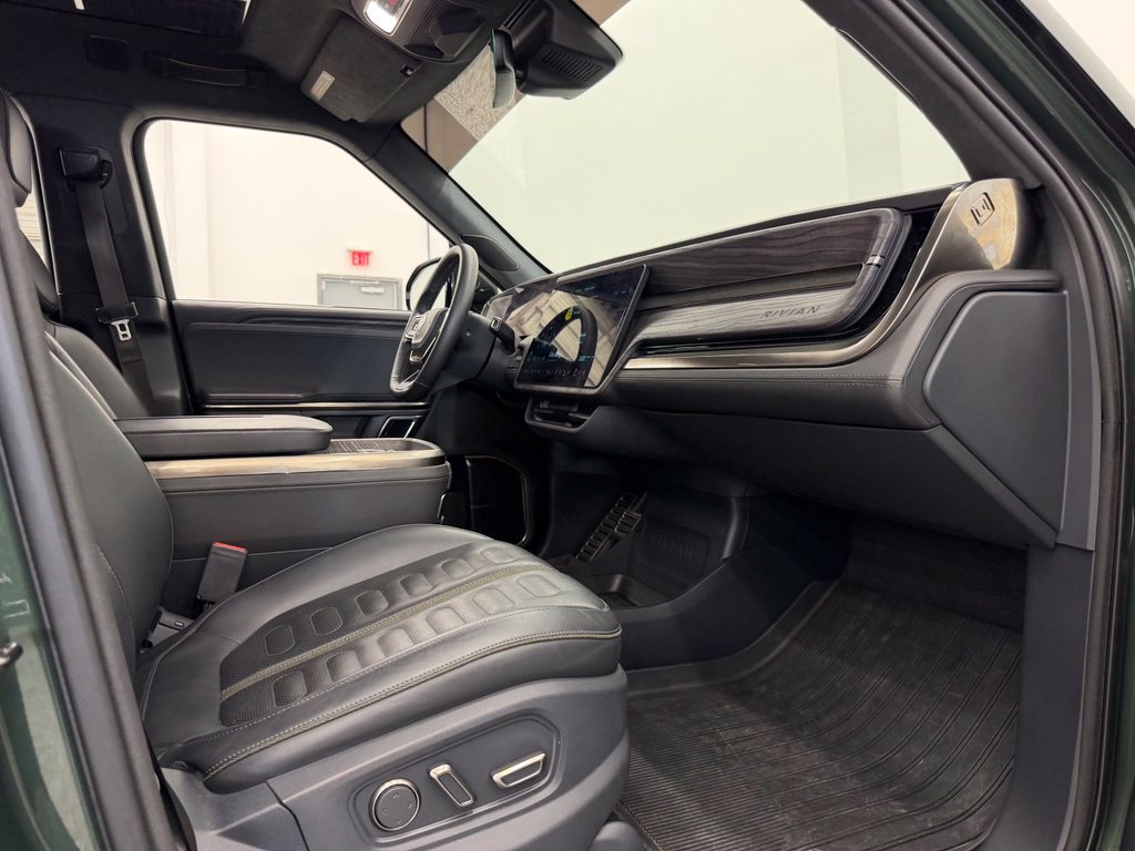 Used 2022 Rivian R1T Adventure AWD/4WD image 35