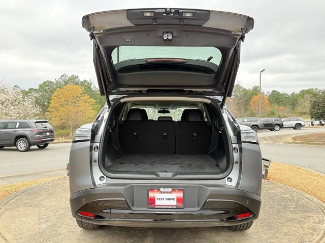 Used 2025 Nissan Murano SV image 30