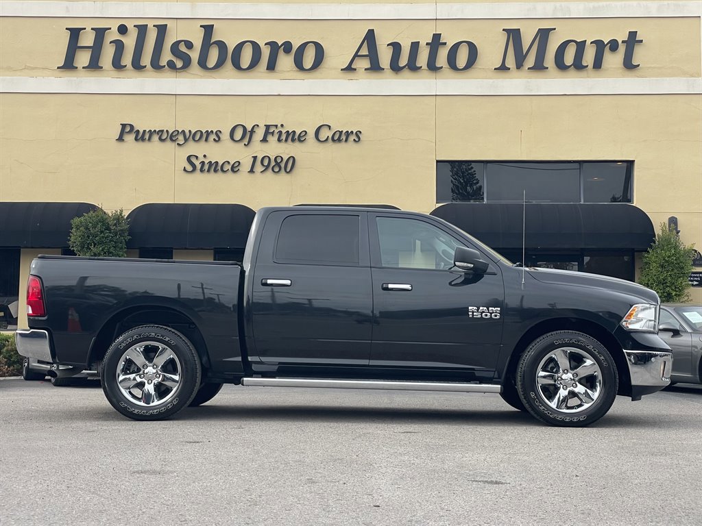 Used 2018 RAM 1500 Big Horn RWD image 4