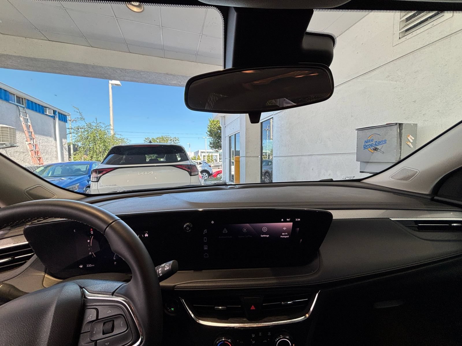 Used 2025 Buick Encore GX Preferred FWD image 33