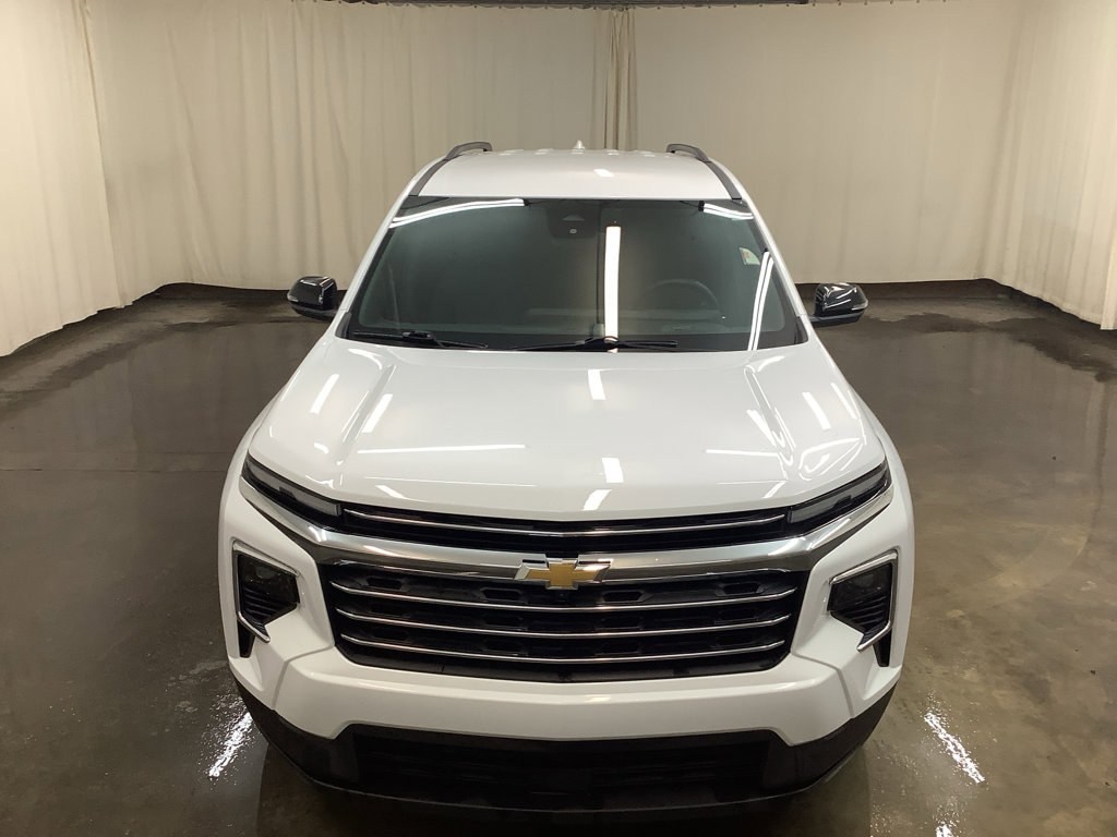 Used 2024 Chevrolet Traverse LT w/ LPO, Floor Liner Package image 3