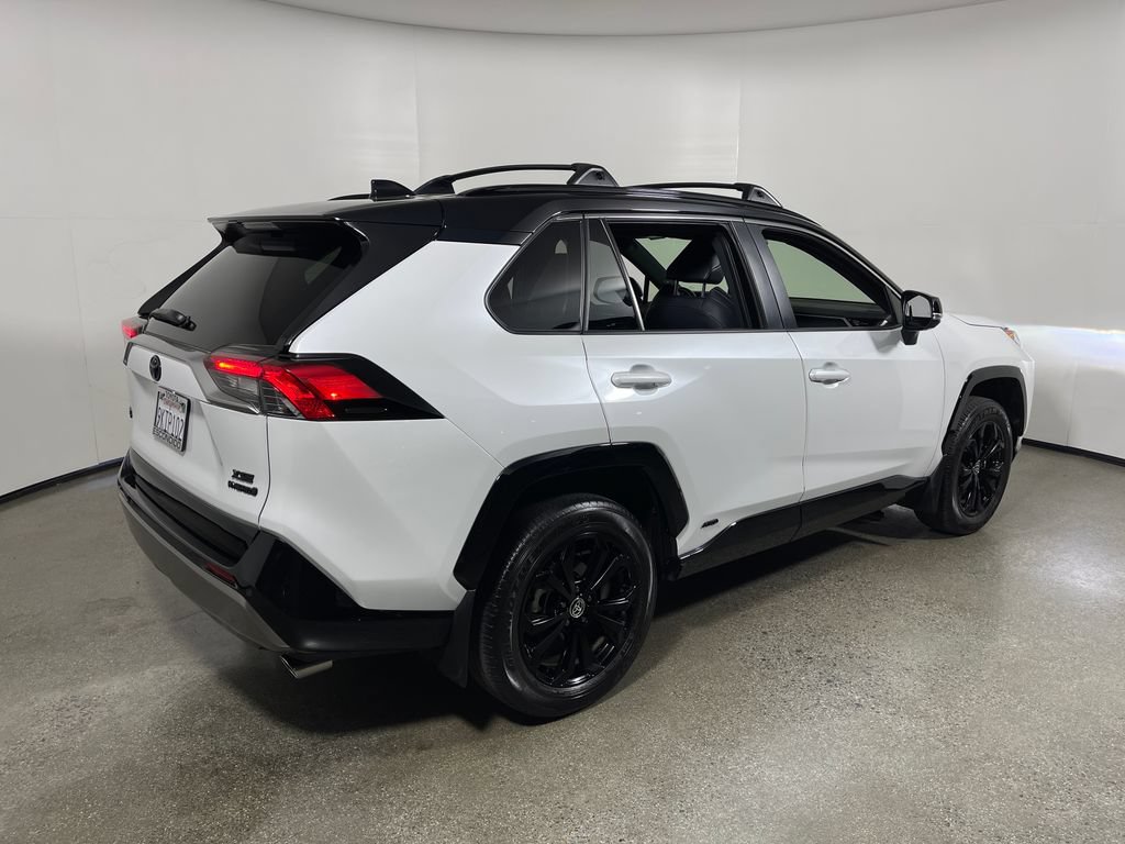 Certified 2024 Toyota RAV4 XSE w/ Advanced Technology Package AWD/4WD image 3
