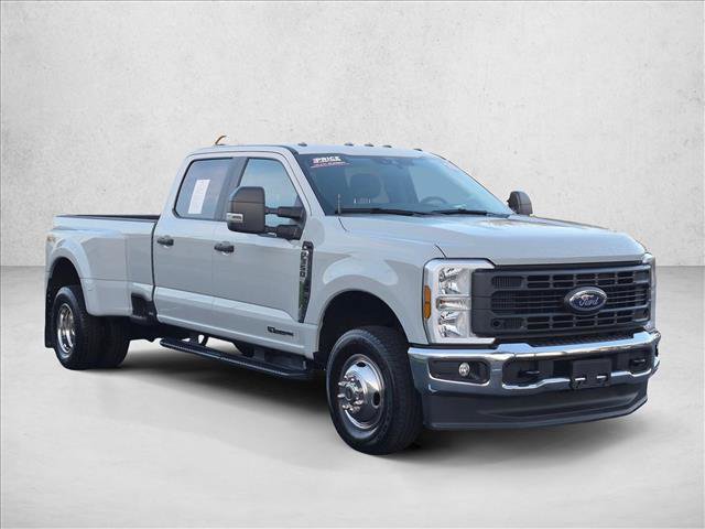 Used 2025 Ford F350 XL w/ XL Driver Assist Package AWD/4WD image 3