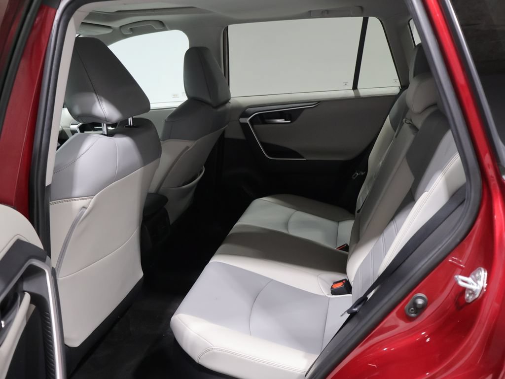 Certified 2021 Toyota RAV4 Limited AWD/4WD image 18